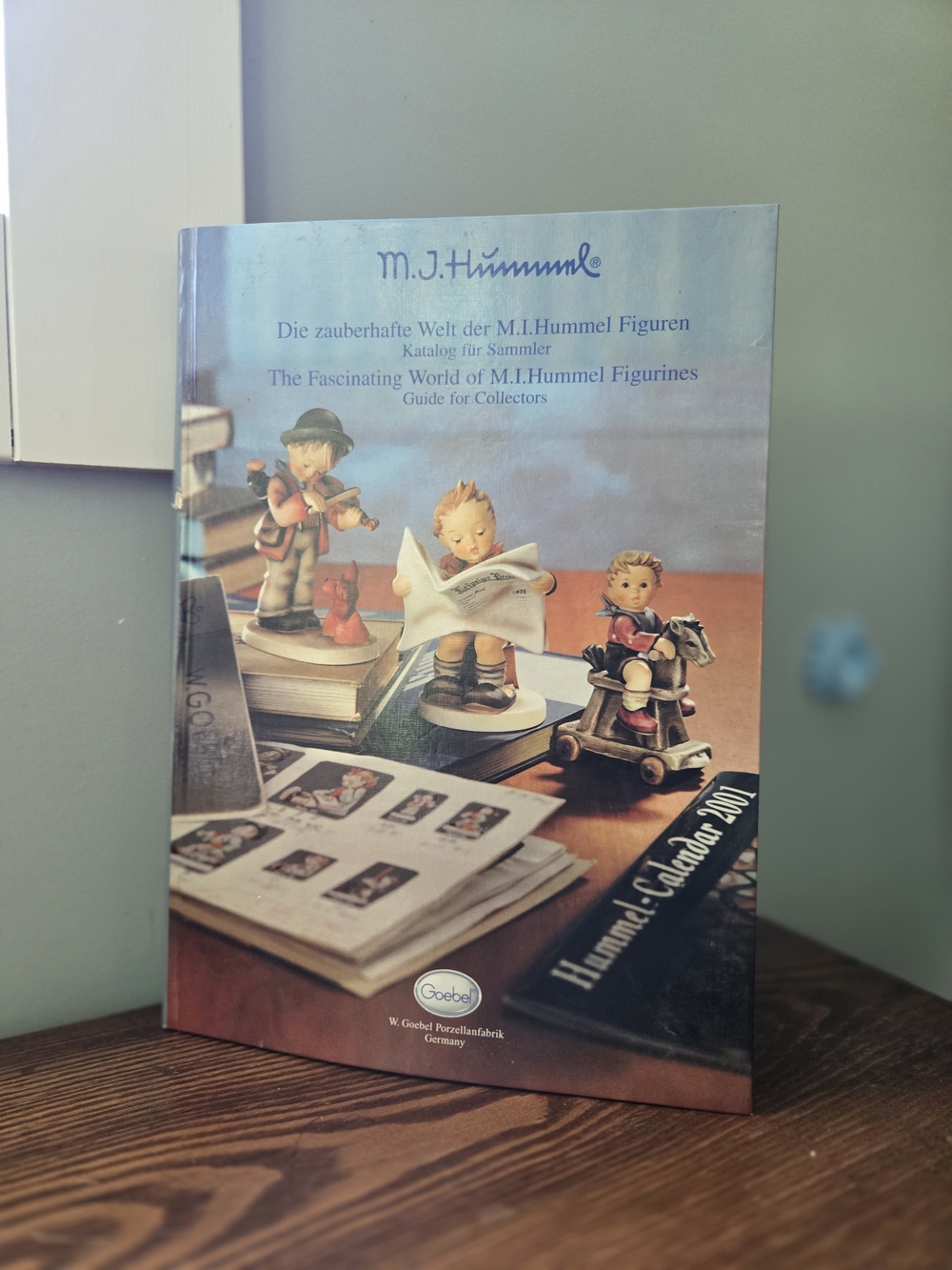 Book -- M.J. Hummel guide
